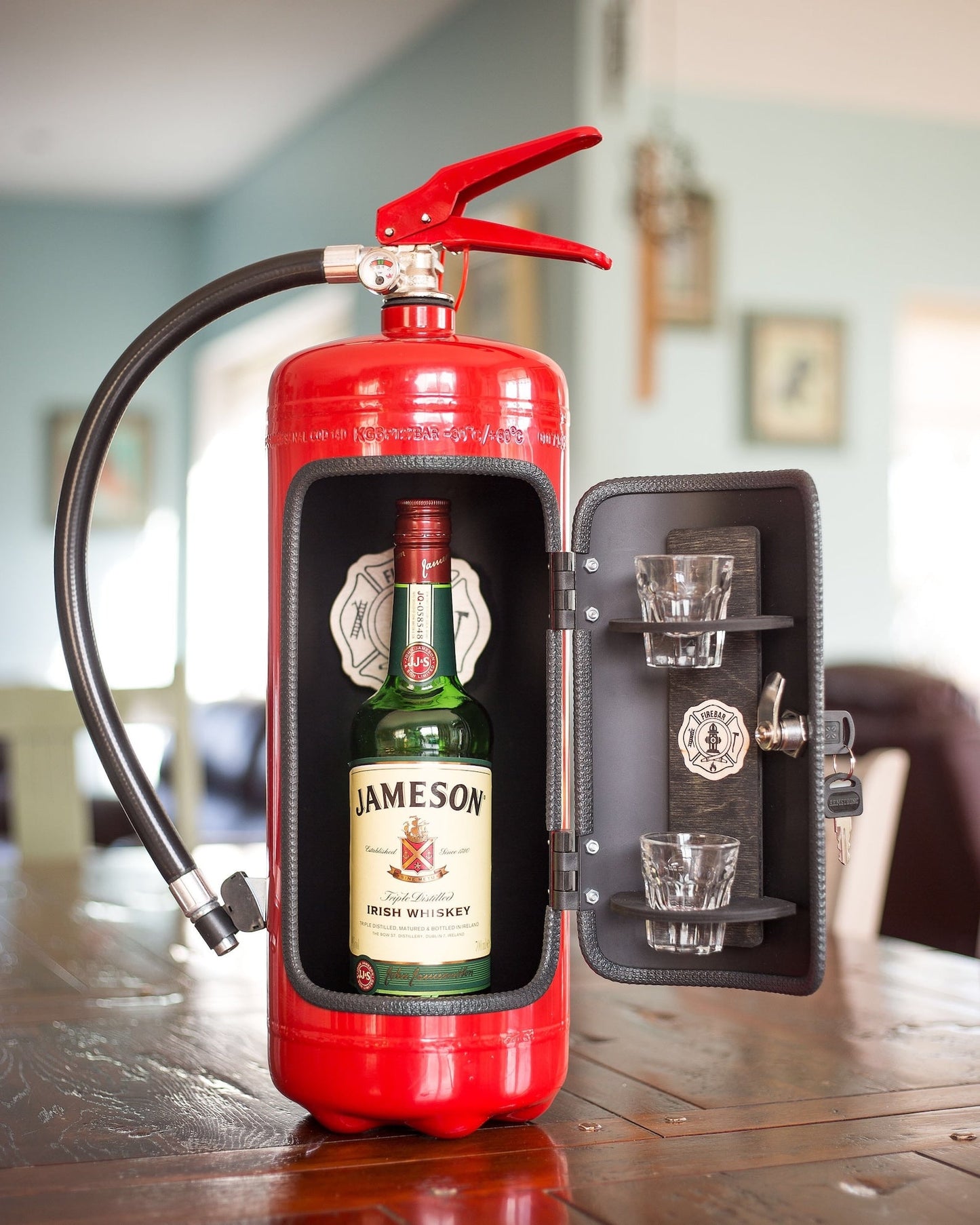 Neue Mini-Feuerlöscher-Weinschrank-Ornamente