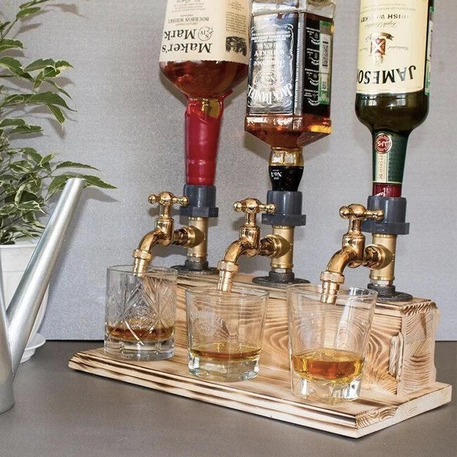 Whisky-Holzspender/Handgefertigter Alkoholspender aus Holz