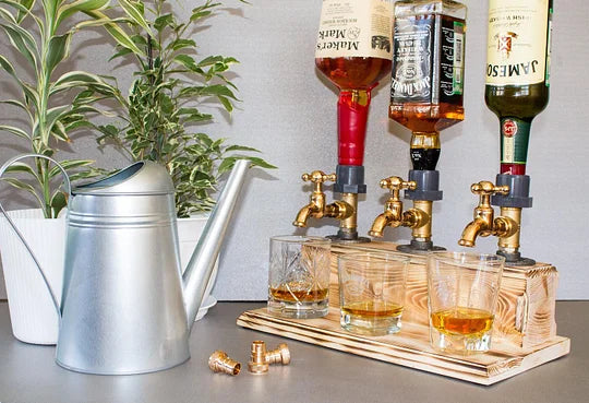 Whisky-Holzspender/Handgefertigter Alkoholspender aus Holz
