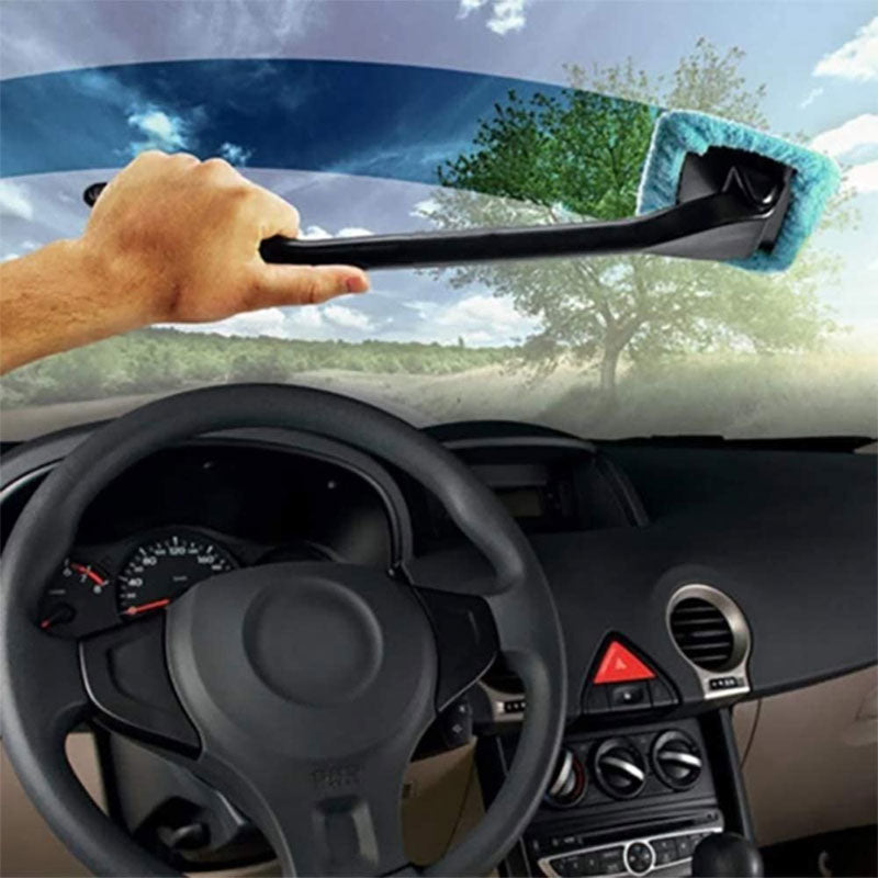Autoscheiben mit Mikrofaser reinigen