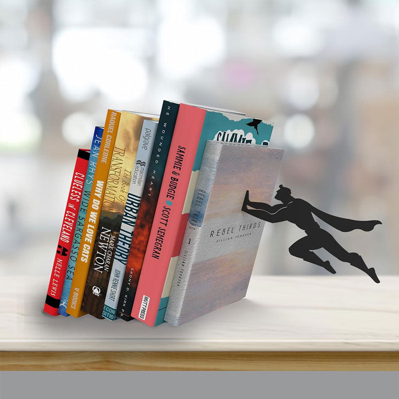 Superman-Bücherregal