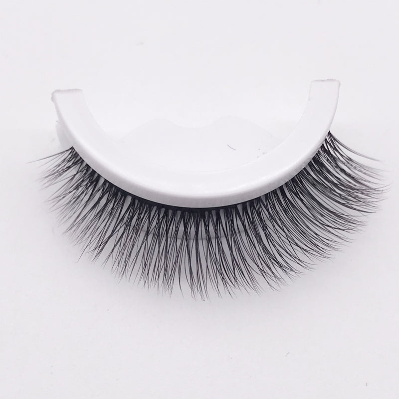 Wiederverwendbare selbstklebende Wimpern