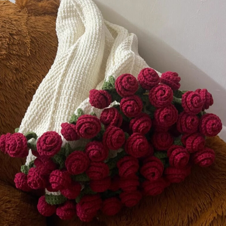 Fertige gehäkelte Blumenstrauß-Decke, Weihnachtsgeschenk, handgestrickte Rosenblumen-Überwurfdecke, lustiges und praktisches Wichtelgeschenk für Erwachsene, Jugendliche und Kinder