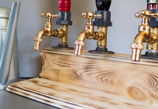 Whisky-Holzspender/Handgefertigter Alkoholspender aus Holz