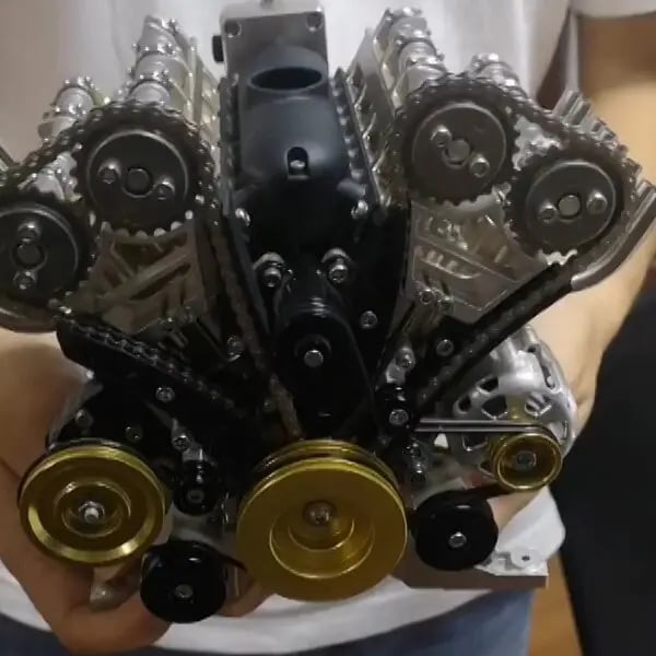 🎁Letzter Tag der Aktion – 49 % Rabatt 🎉 8-Zylinder Vollmetall-Automotor-Modell (3 Jahre Garantie)