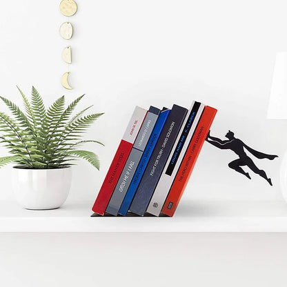 Superman-Bücherregal
