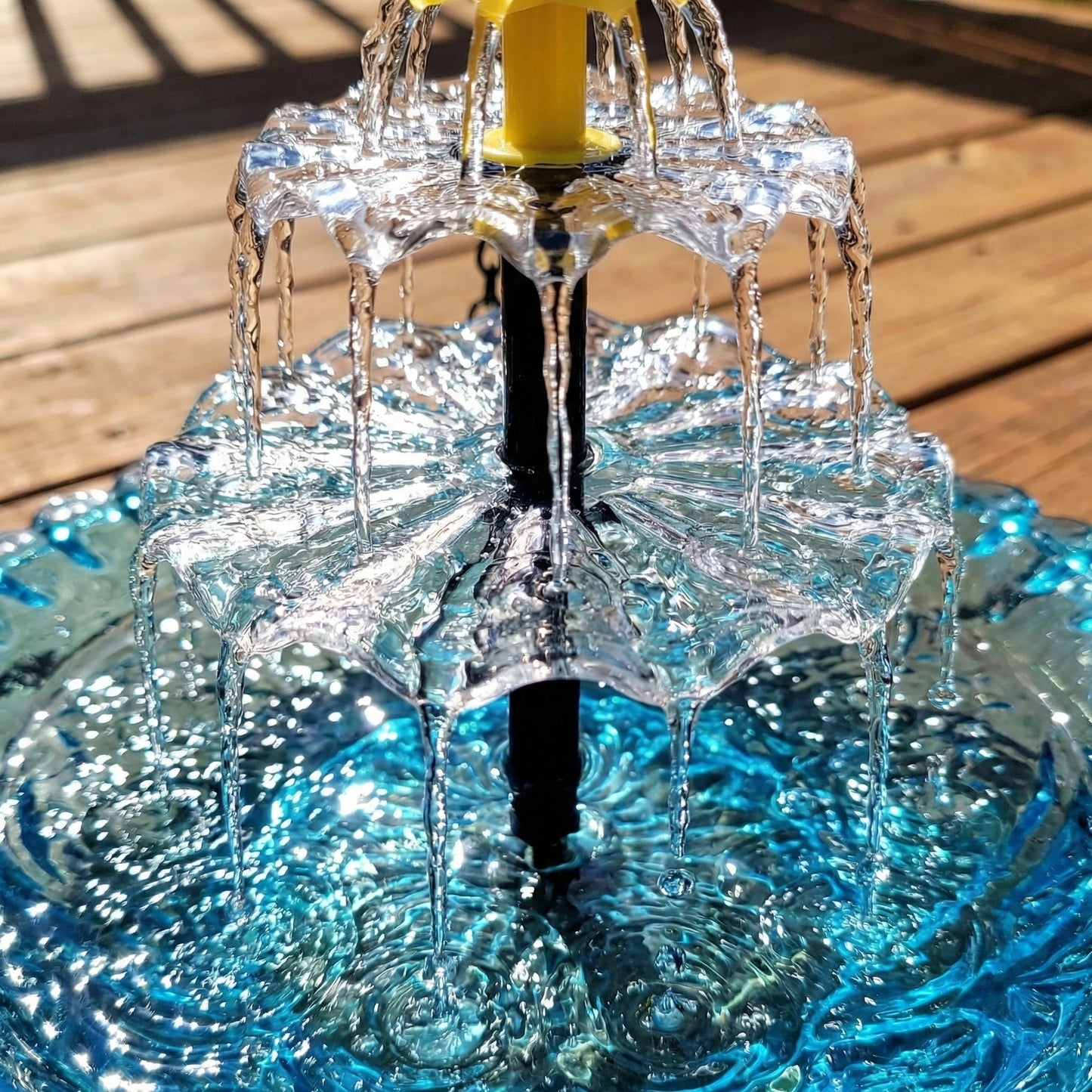 Solar-Kaskaden-Hängevogelbadbrunne