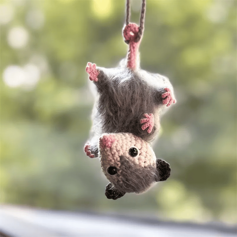 🔥 LETZTER TAG 49 % RABATT – Possum-Autoanhänger (100 % handgestrickt