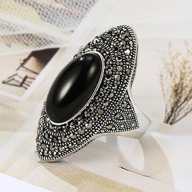 Vintage-Ring Im Böhmischen Barockstil 💍