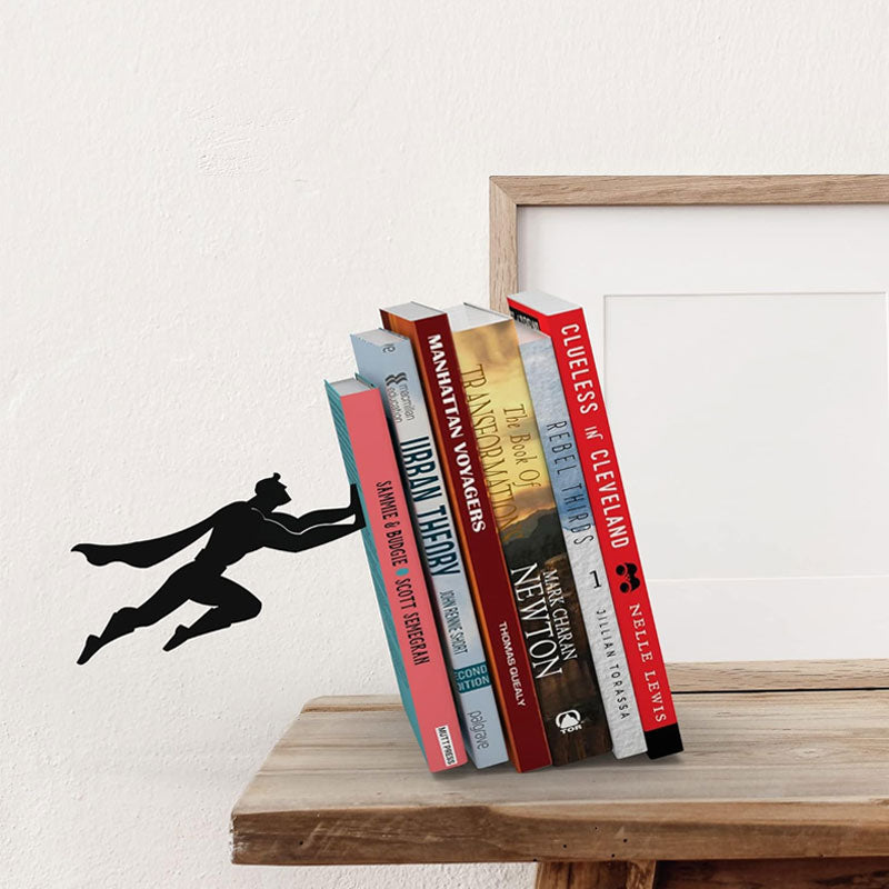 Superman-Bücherregal