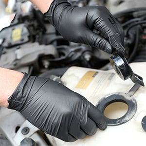 100/50 Stück schwarze Nitril-Einweghandschuhe