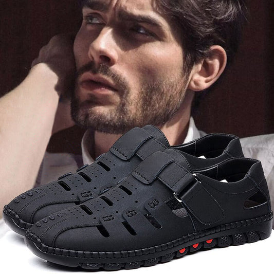 Trendige Sandalen aus perforiertem PU-Leder